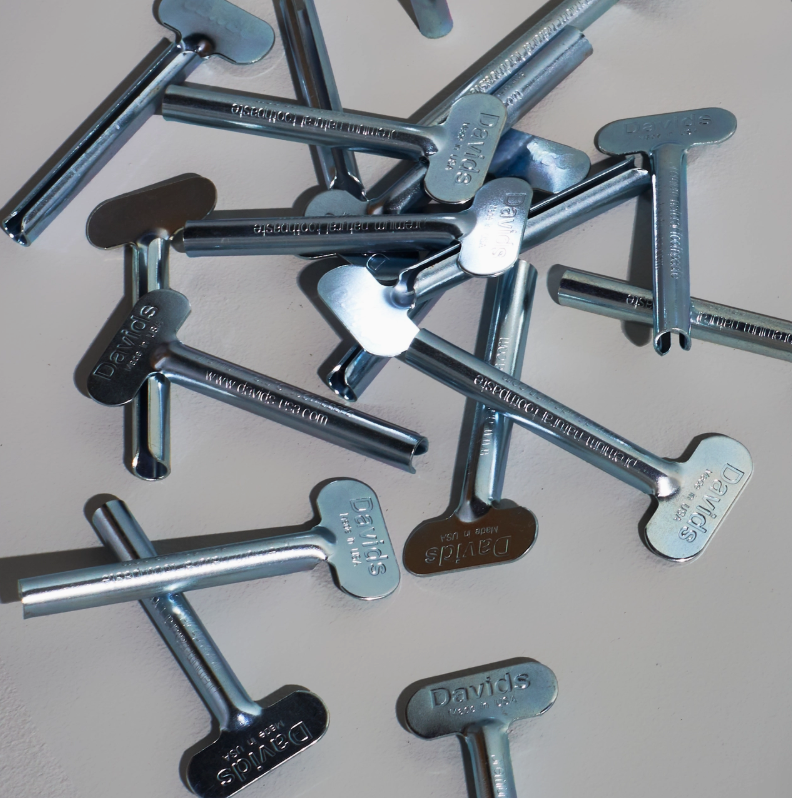 Tube Key