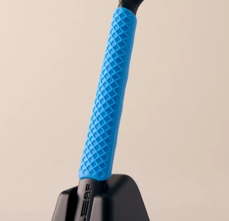 Leaf Razor Grip Sleeve