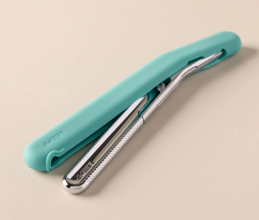 Dermaplaner Cover